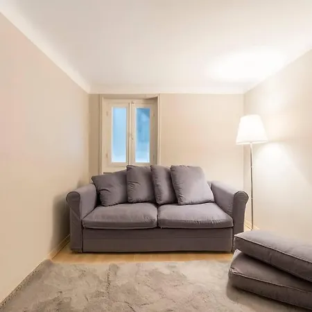 Apartment House In Kolonaki With Free Parking Space *