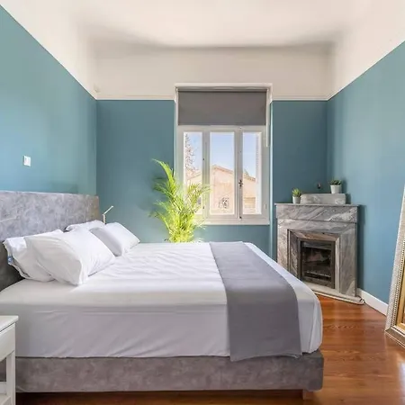 Apartment House In Kolonaki With Free Parking Space Athens